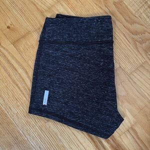 Zella bike shorts